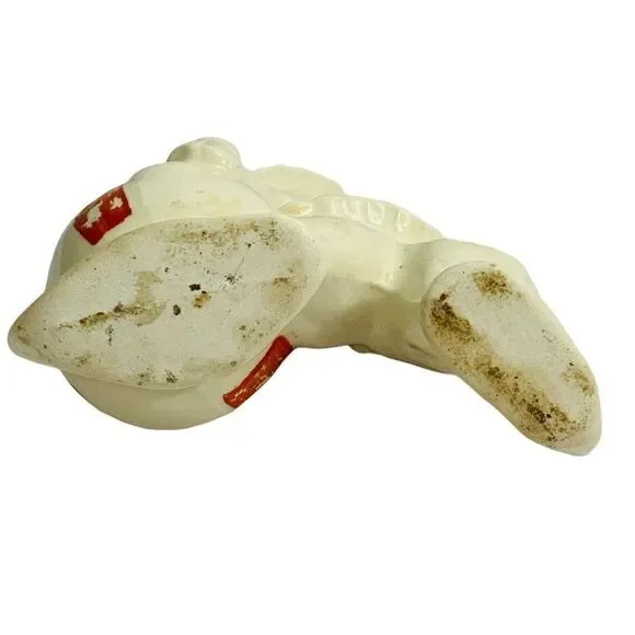 Vintage Ceramic Clown Figurine Red White Circus Whimsical Farmhouse Folk Decor - Picture 5 of 7
